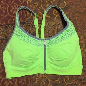 Victoria Secret VSX Sports Bra